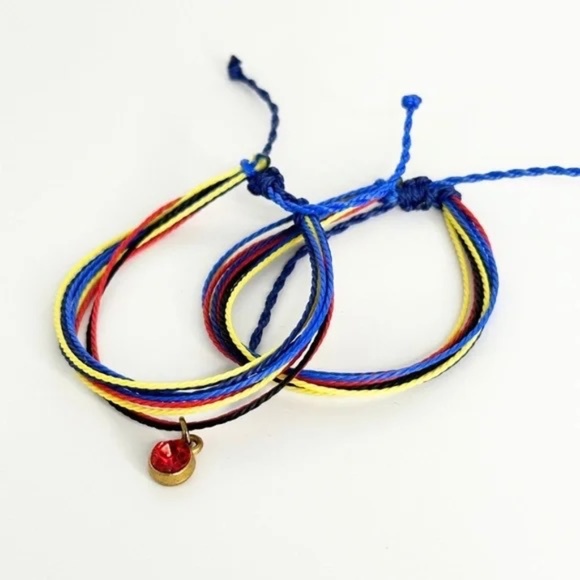 Set of 8 Handmade Adjustable Waxed String Bracelets - Picture 8 of 9